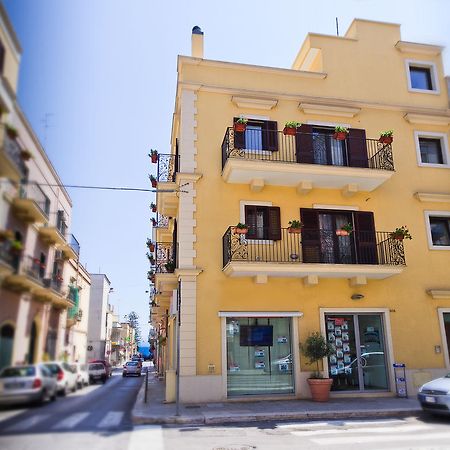 Viadelmare Rooms Monopoli Ngoại thất bức ảnh
